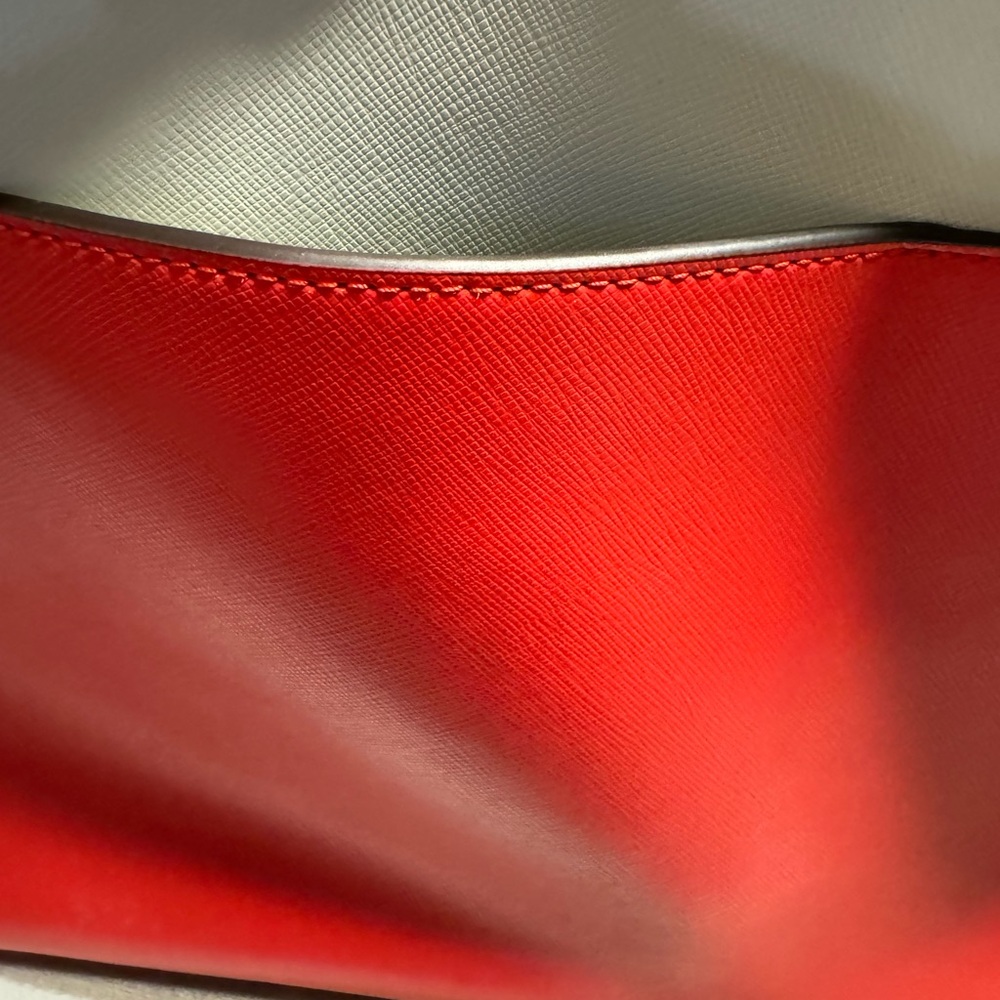 Kate Spade lap top tote - Picture 8 of 14